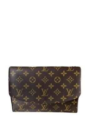 Louis Vuitton Rabat 17 Clutch-EUC